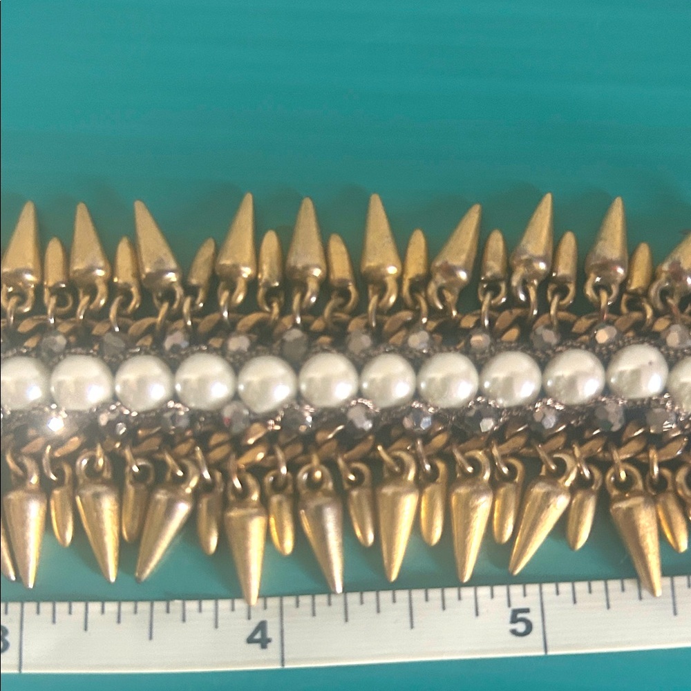 Stella & Dot Edgy Gold Tone Pearl Hematite Encrusted Spike Fringe Bracelet - Picture 6 of 9